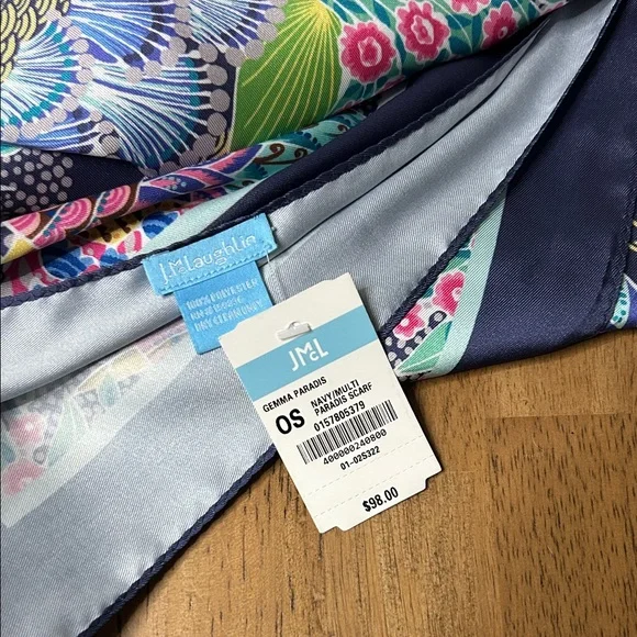 NWT J. McLaughlin Gemma Paradis Scarf - Picture 2 of 4